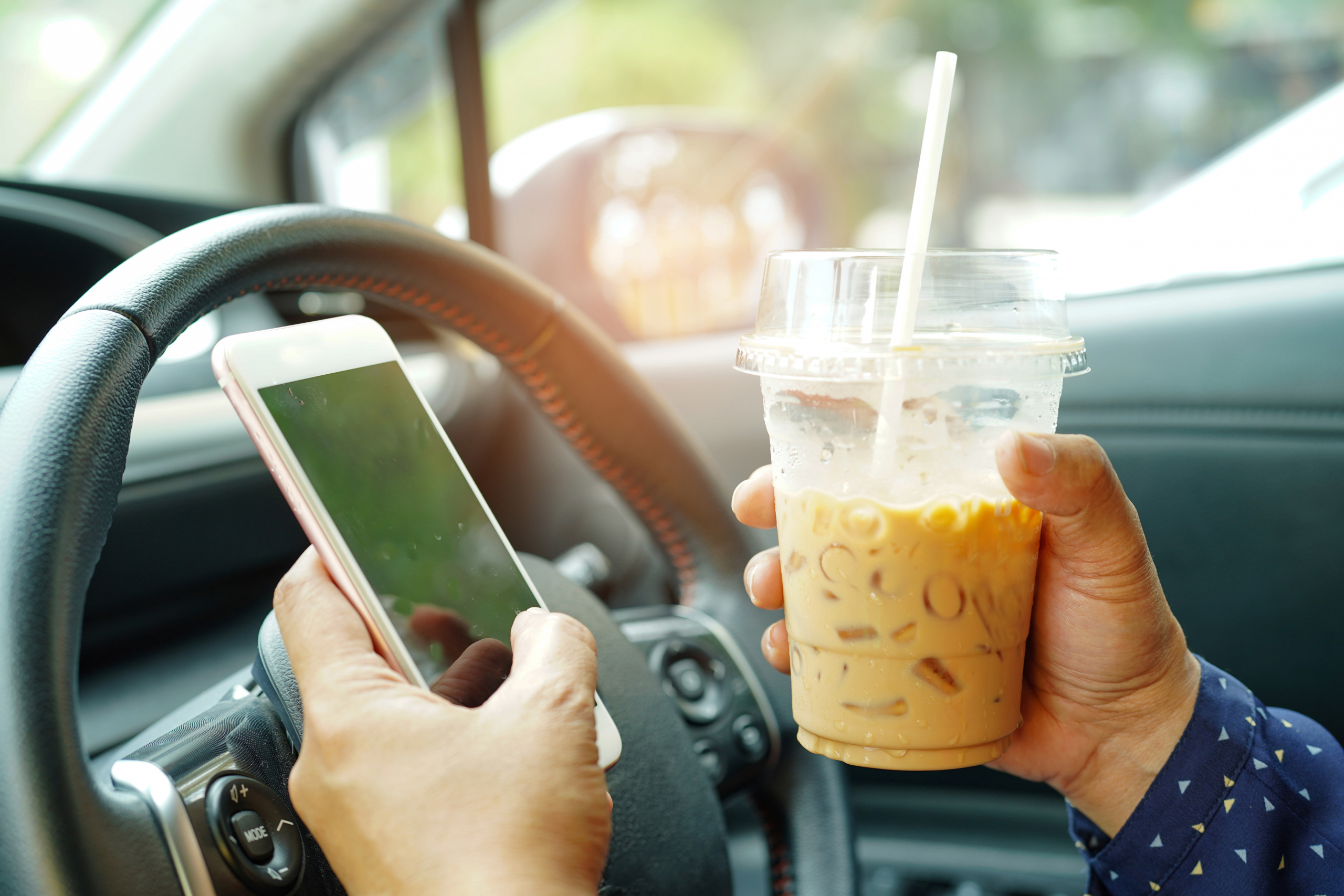 distracted-driving-month