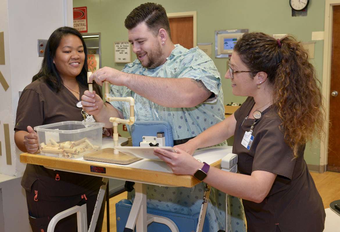 Patient working with Occupational therapists